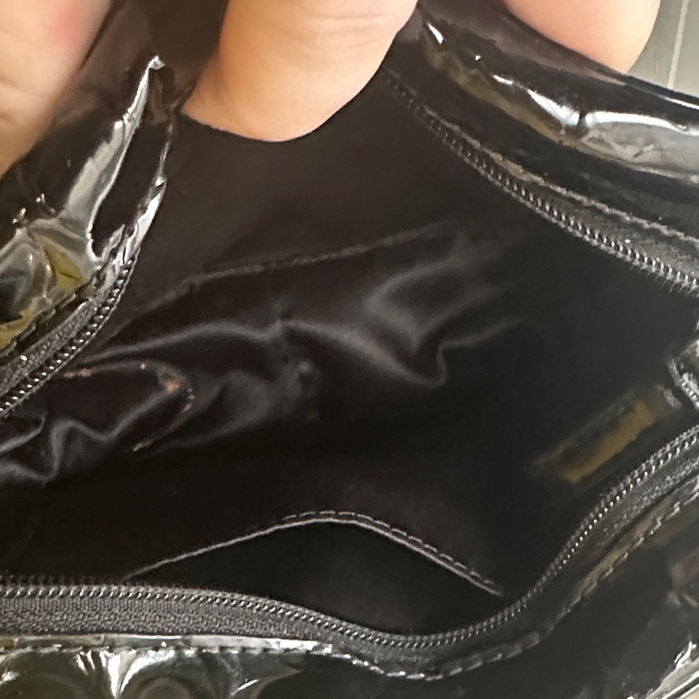 Coach Black Patent Leather Crossbody Bag - Picture 3 of 4